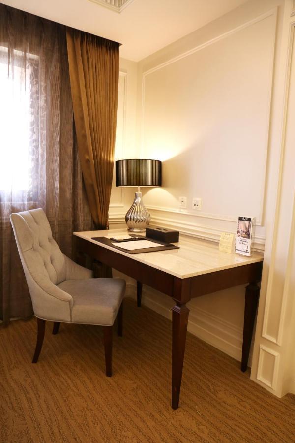 Fushin Hotel - Tainan Esterno foto